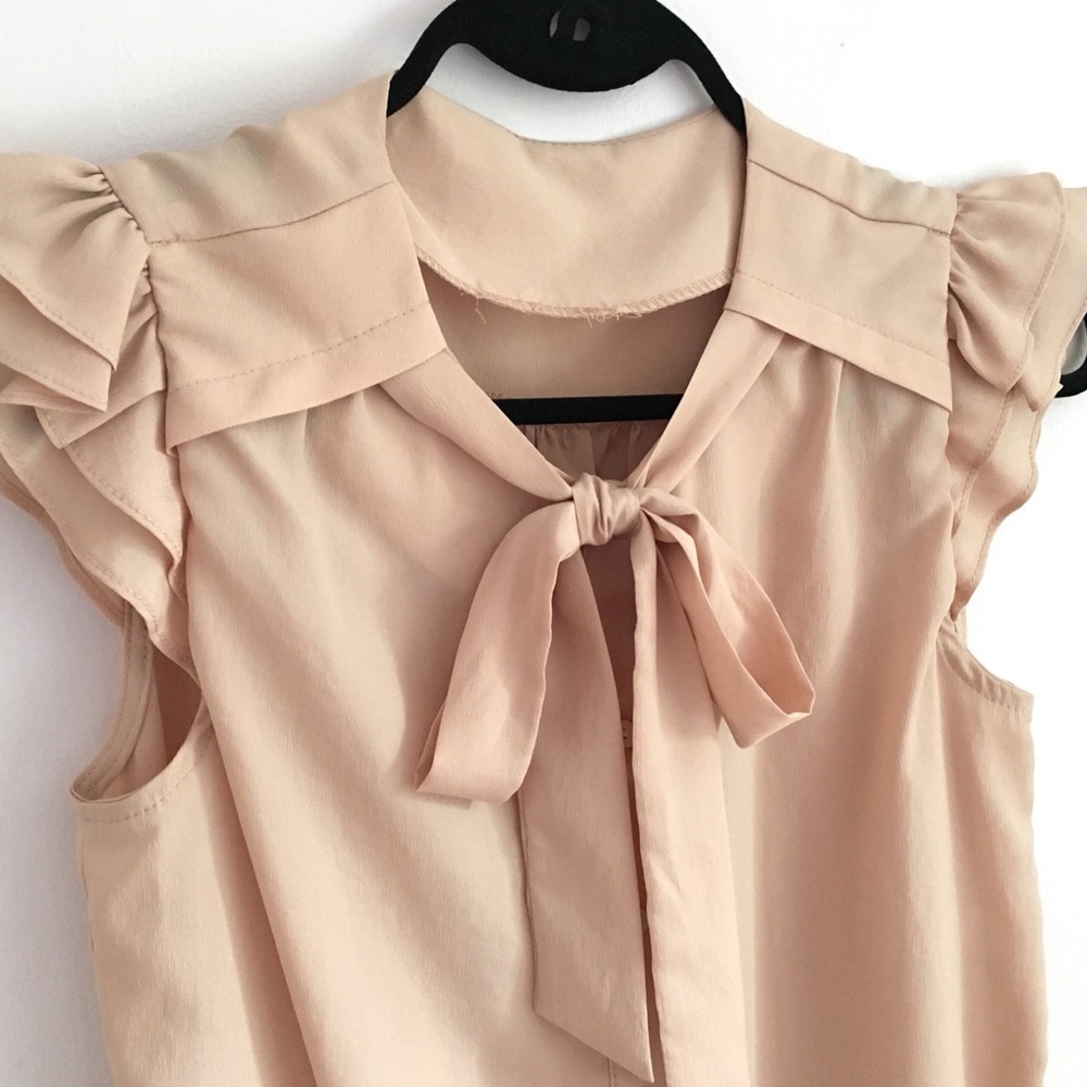 Ribbon frill shoulder sleeveless